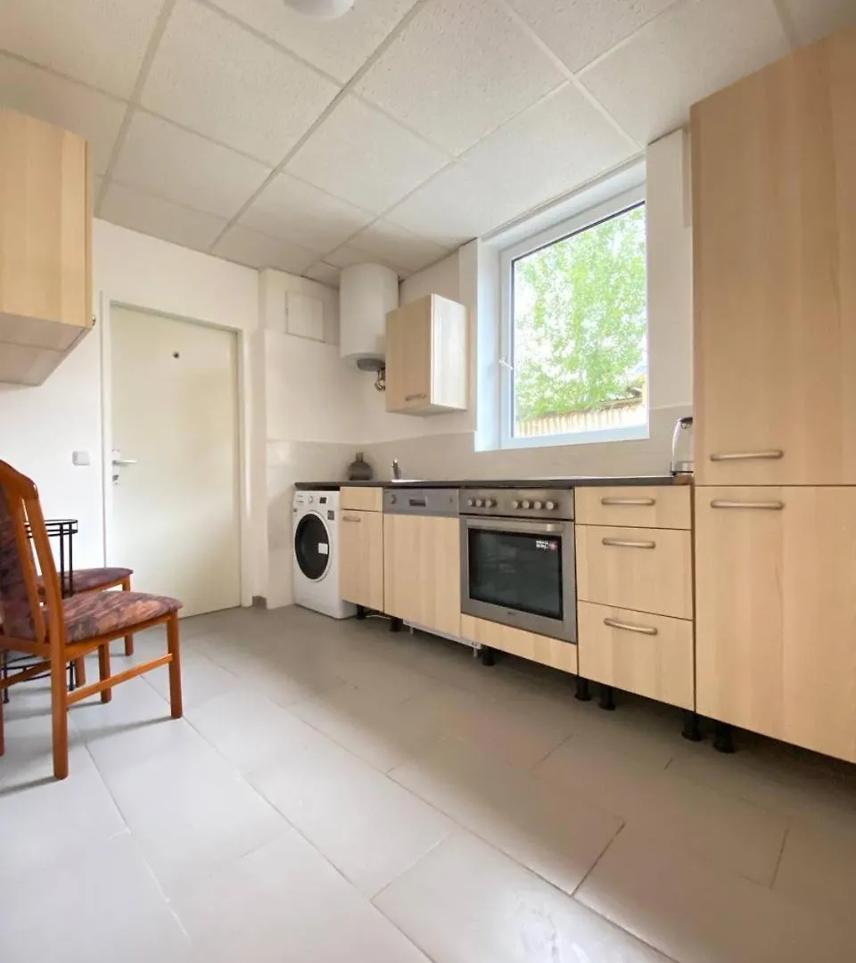 Homestay Comfortable Room In The 23Rd District Of Vienna Fr2 Austria