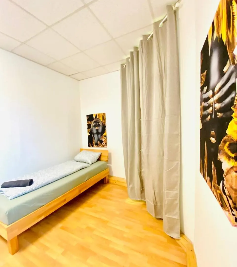 Comfortable Room In The 23Rd District Of Vienna Fr2