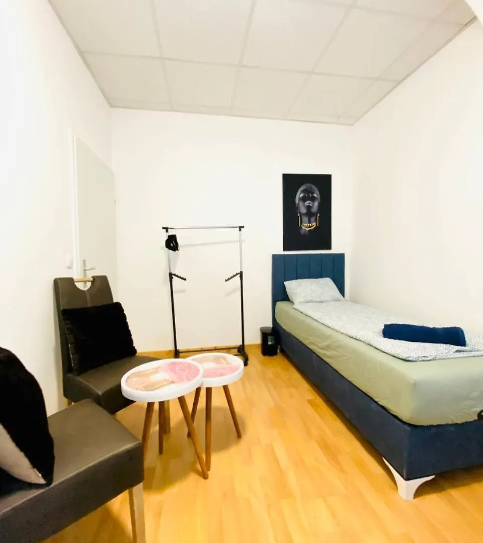 Comfortable Room In The 23Rd District Of Vienna Fr2 Austria