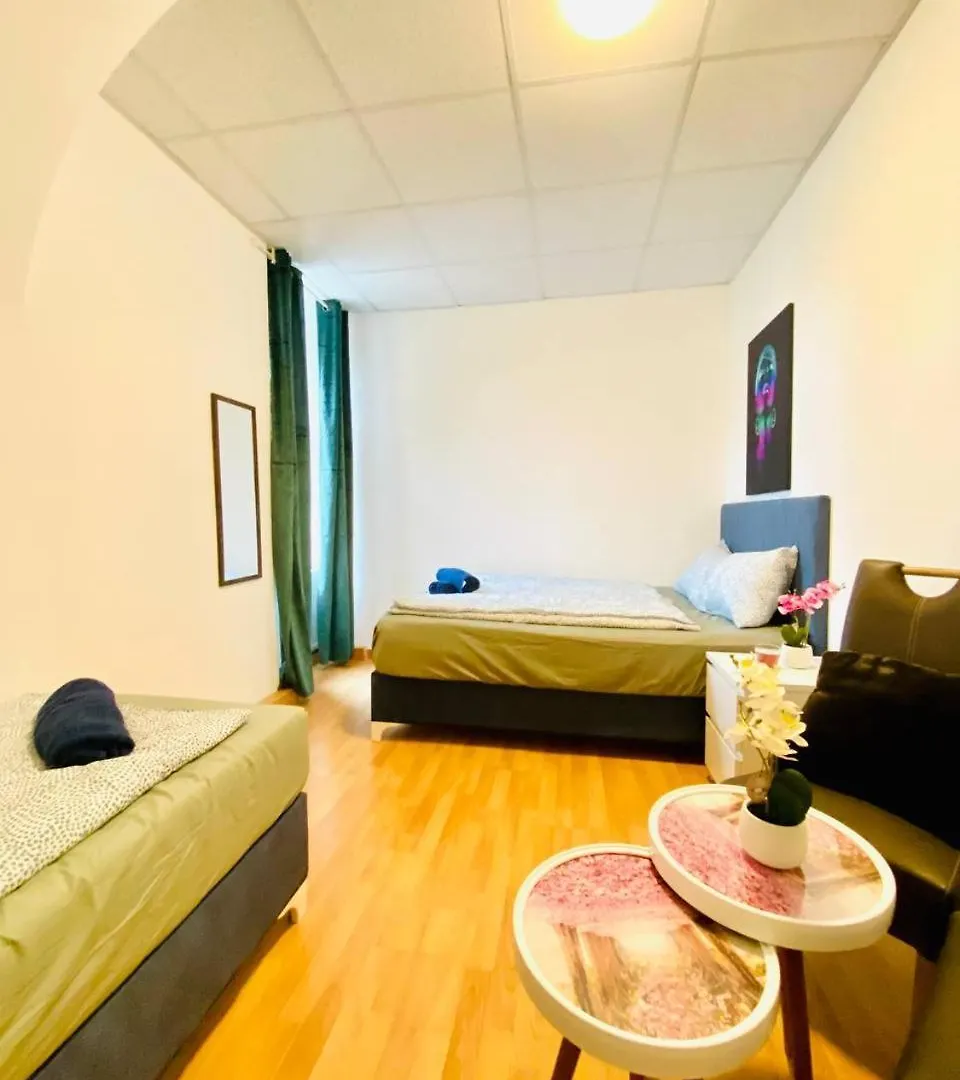 Comfortable Room In The 23Rd District Of Vienna Fr2