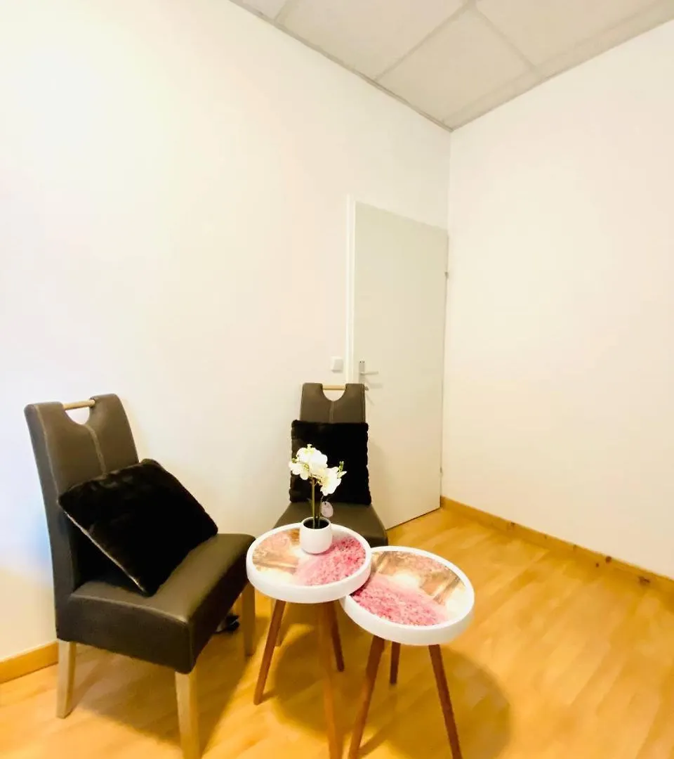 Comfortable Room In The 23Rd District Of Vienna Fr2