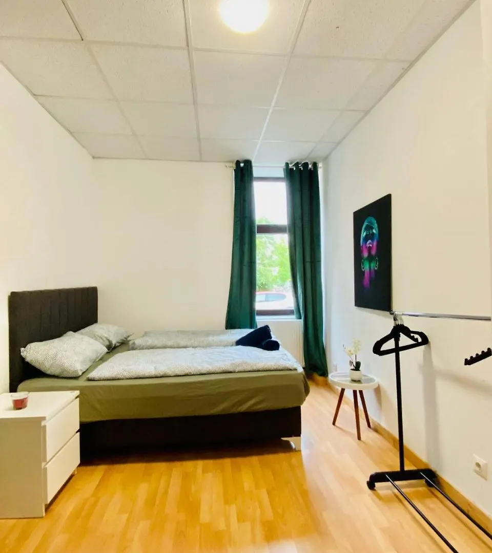 Habitación en casa particular Comfortable Room In The 23Rd District Of Vienna Fr2