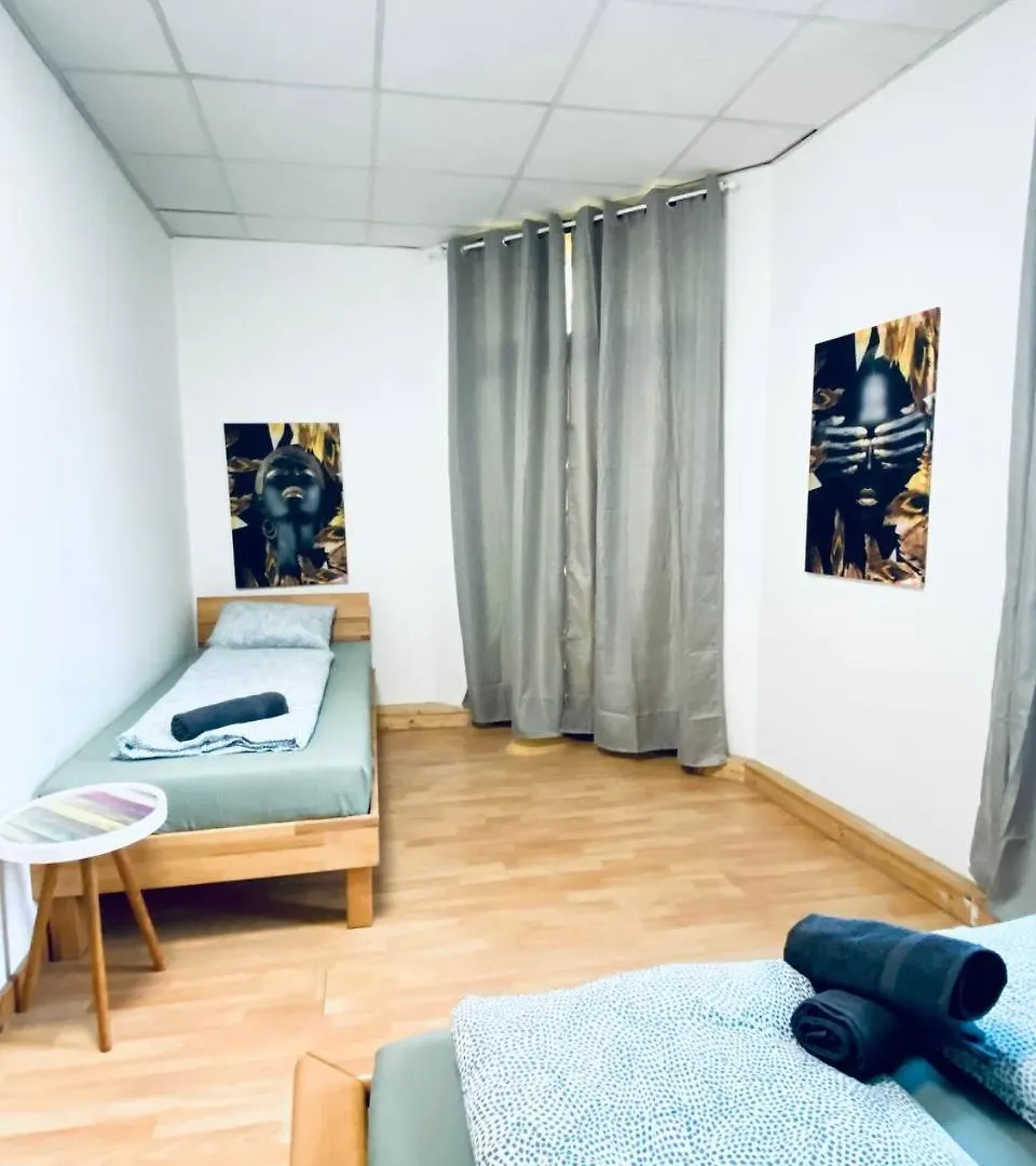 Comfortable Room In The 23Rd District Of Vienna Fr2 0*,